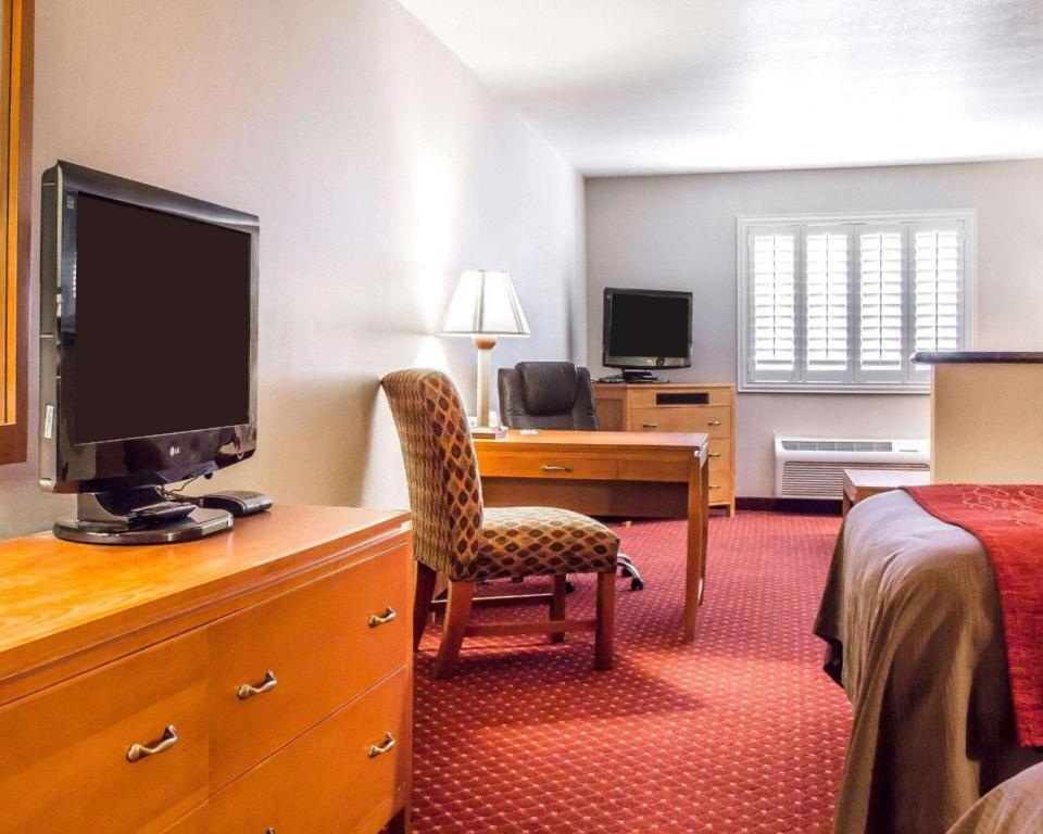 Best Western Plus Safford Exterior photo