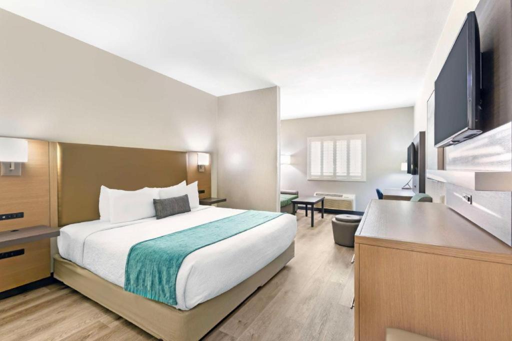 Best Western Plus Safford Exterior photo