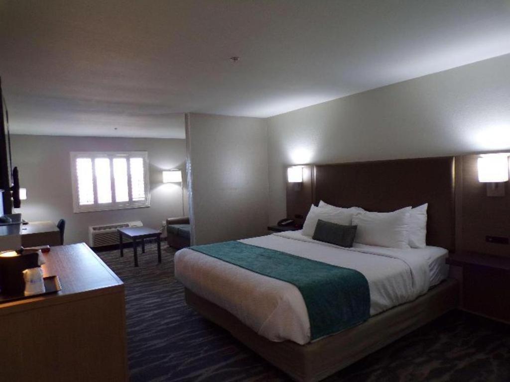 Best Western Plus Safford Exterior photo